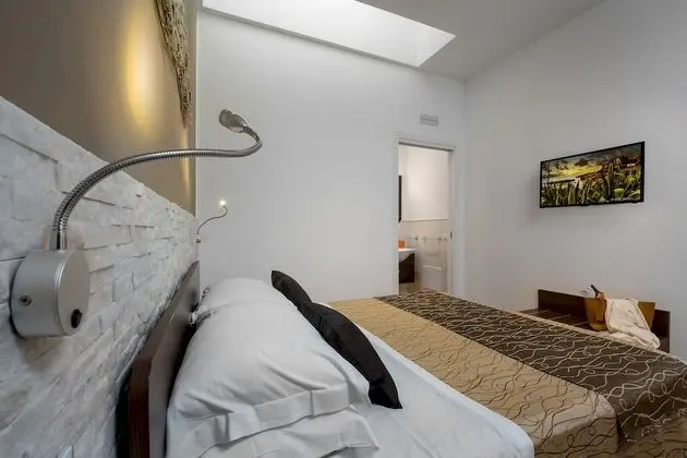 Tek Büyük Yataklı Oda