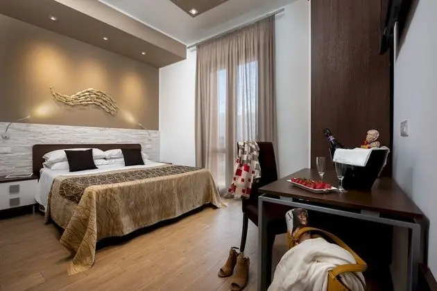 Tek Büyük Yataklı Oda, Balkon