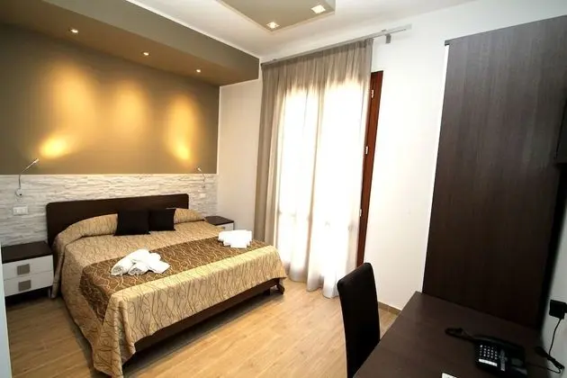 Tek Büyük Yataklı Oda, Balkon