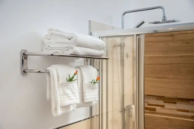 Tek Büyük Yataklı Oda, Balkon