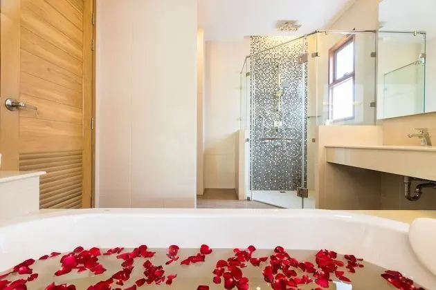 Deluxe Oda (Premier Jacuzzi Deluxe )