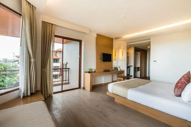 Deluxe Room King - Free Transfer to Hua Hin Beach