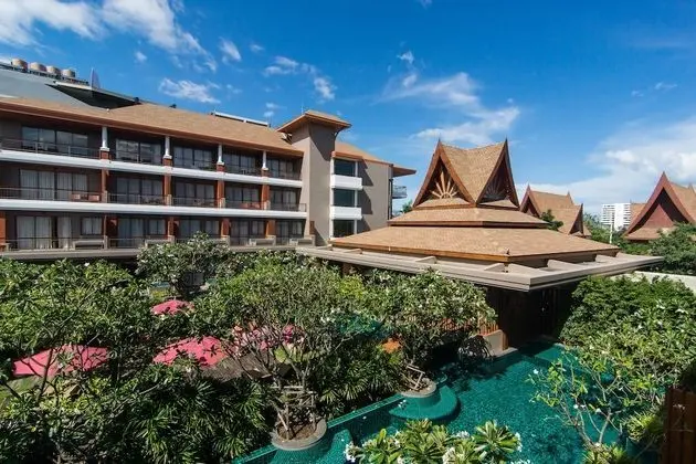 Pool View Deluxe King  - Free Transfer to Hua Hin Beach