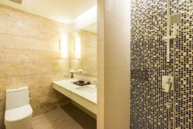 Pool View Deluxe King  - Free Transfer to Hua Hin Beach