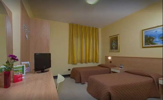 İki Ayrı Yataklı Oda