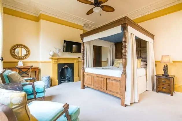 Deluxe Tek Büyük Yataklı Oda