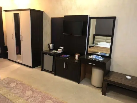 Comfort Büyük Yataklı Tek Kişilik Oda