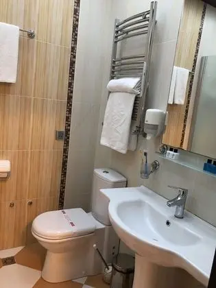 Comfort Büyük Yataklı Tek Kişilik Oda