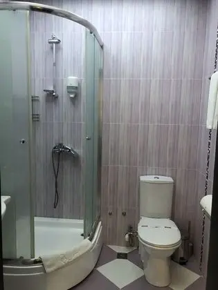 Comfort Büyük Yataklı Tek Kişilik Oda