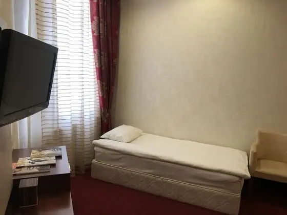 Standard Üç Kişilik Oda