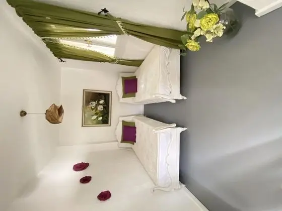 Standart Oda, Avlu Manzaralı