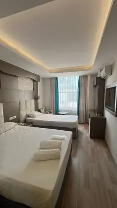 Standart Üç Kişilik Şehir manzarası Oda