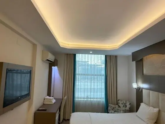 https://images.odamax.com/img/1920x1080/odamax/image/upload/Ayseli_Hotel_202607081123031_WhatsApp_Image_2026_07_03_at_17_11_02_2_.jpeg