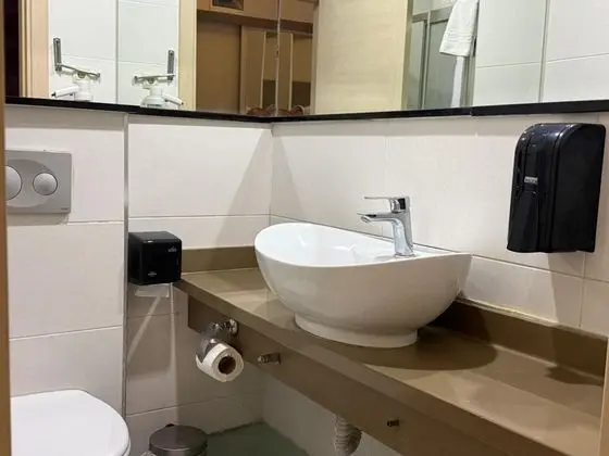 https://images.odamax.com/img/1920x1080/odamax/image/upload/Ayseli_Hotel_202607081123034_WhatsApp_Image_2026_07_03_at_17_11_02_4_.jpeg