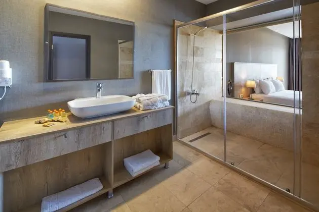 https://imagessl.etstur.com/files/images/hotelImages/TR/51284/l/Aytas-Otel-Oda-212654.jpg