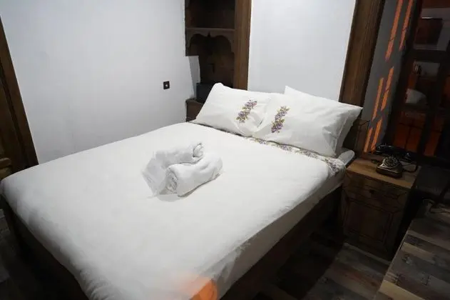 Konak Oda, Avlu Manzaralı