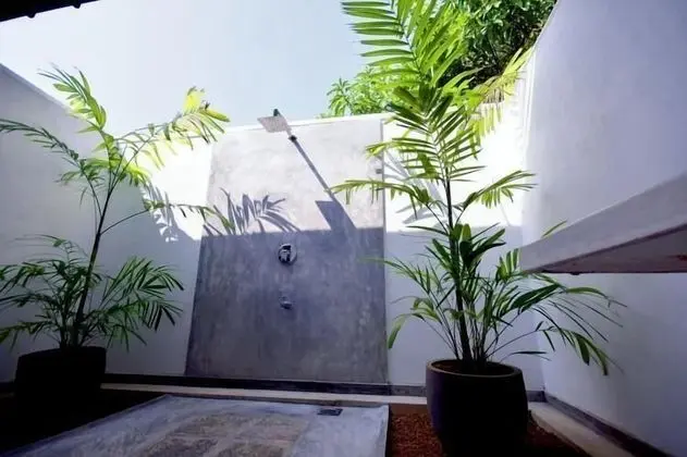 Design Tek Büyük Yataklı Oda (Open Air Bathroom)
