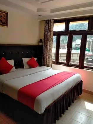 Super Deluxe Room