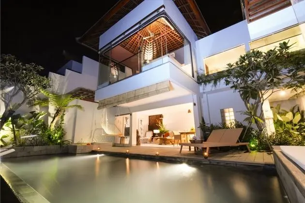 Royal Villa