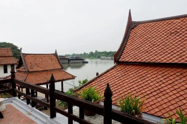 Deluxe Oda (River Front)