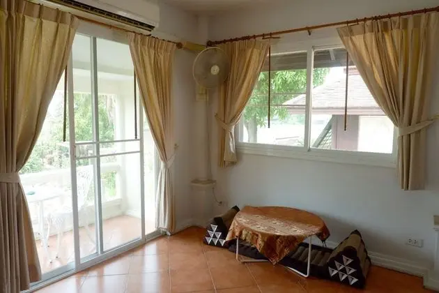 Deluxe Oda (River View)