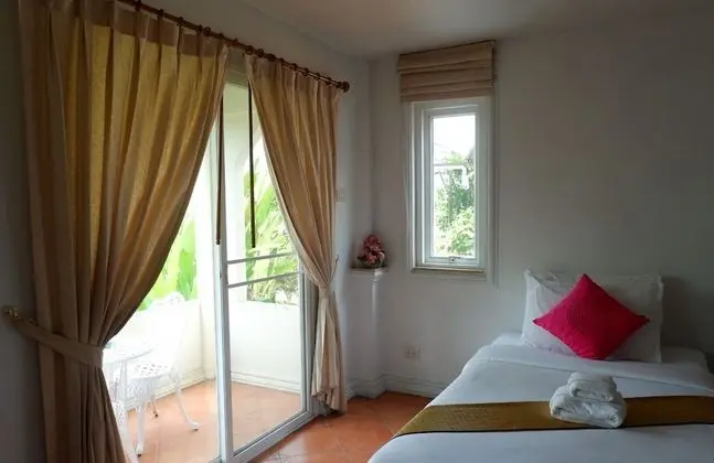 Deluxe Oda (River View)