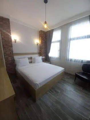 Standart Oda, Kara Manzaralı, Balkonsuz