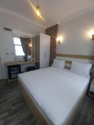 Standard Oda, Sigara İçilmez, Şehir Manzaralı