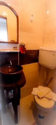 Standart Oda, Kara Manzaralı