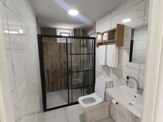 Çift Kişilik, Şehir Manzaralı