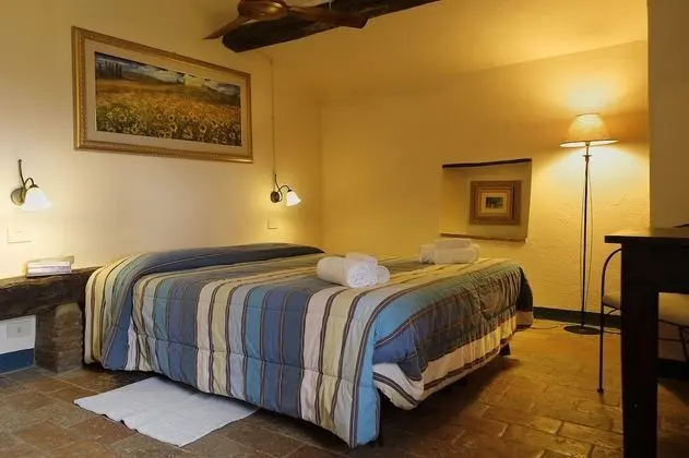 Tek Büyük Yataklı Oda