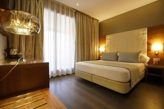 Deluxe Tek Büyük Yataklı Oda, Deniz Manzaralı