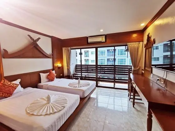Deluxe Tek Büyük Yataklı Oda