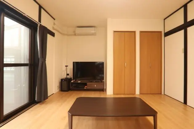 Ev, 3 Yatak Odası, Sigara İçilmez