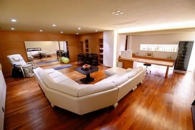 Ev, Sigara İçilmez (Azabu Modern)