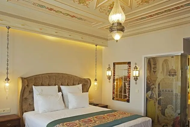 Deluxe Tek Büyük Yataklı Oda