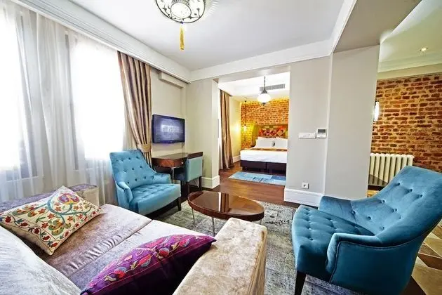 Junior Süit, 1 Çift Kişilik Yatak
