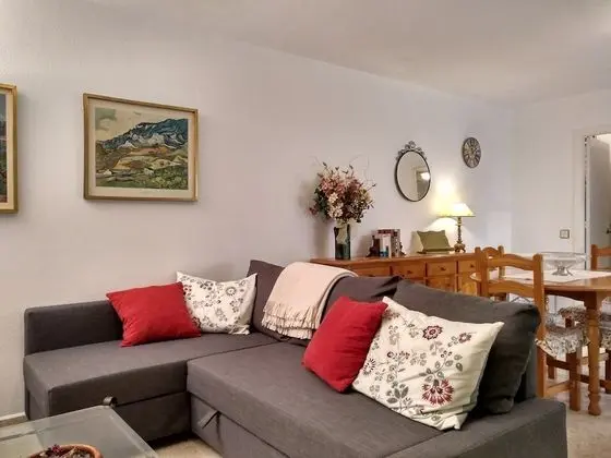 Superior Apart Daire, 1 Çift Kişilik Yatak ve Çekyat