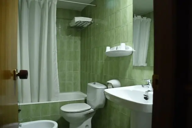 İki Ayrı Yataklı Oda, 2 Tek Kişilik Yatak