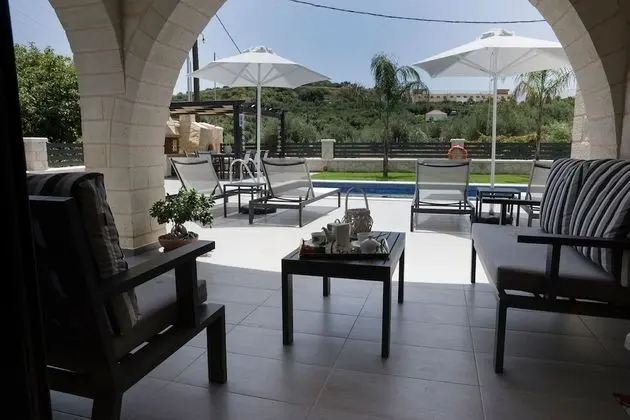 Villa, 4 Yatak Odası, Kişiye Özel Havuzlu