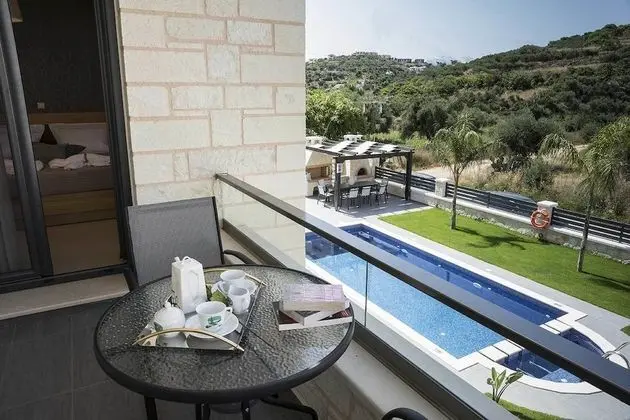 Villa, 4 Yatak Odası, Kişiye Özel Havuzlu