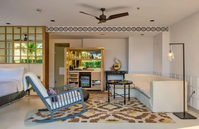Azaya Pool Suite