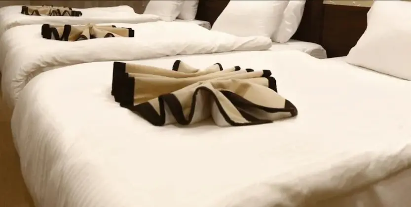 Deluxe Üç Kişilik Oda - İadesiz Oda Kahvaltı