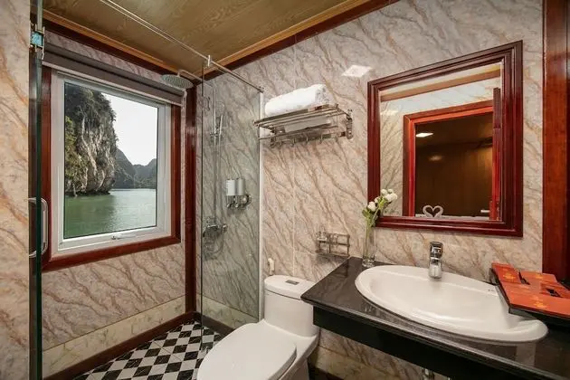 Deluxe Üç Kişilik Oda, Okyanus Manzaralı