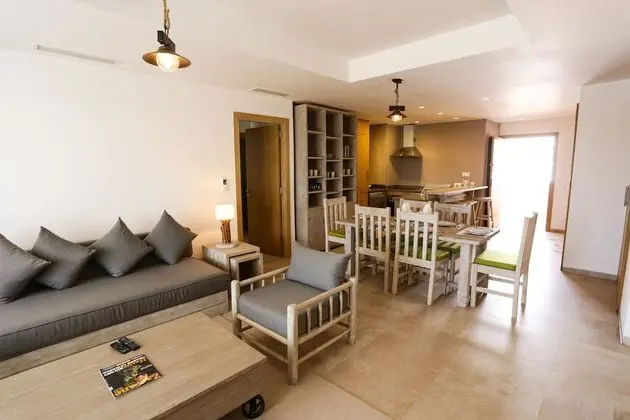 Premium Süit, Birden Çok Yatak, Sigara İçilmez, Havuz Manzaralı