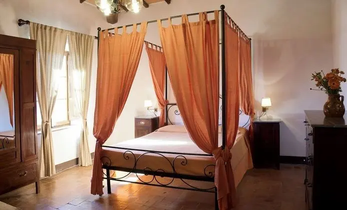 Traditional Apart Daire (COLOMBINE)