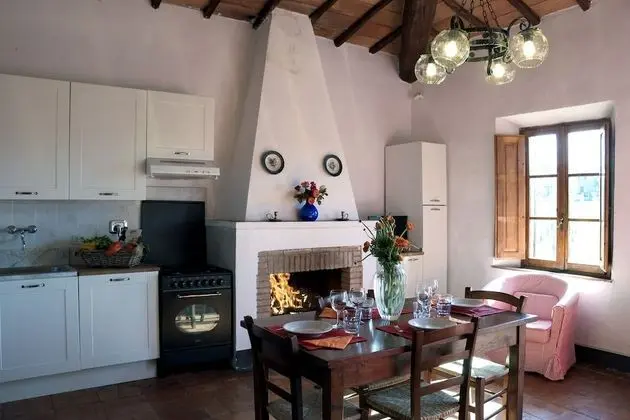 Traditional Apart Daire (COLOMBINE)