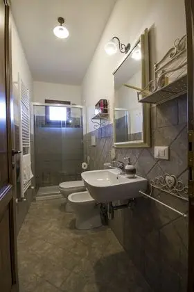 Family Apart Daire, 2 Yatak Odası, Üzüm Asması Manzaralı (Mandorlo)