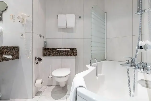 Superior Tek Büyük Yataklı Oda, Balkon