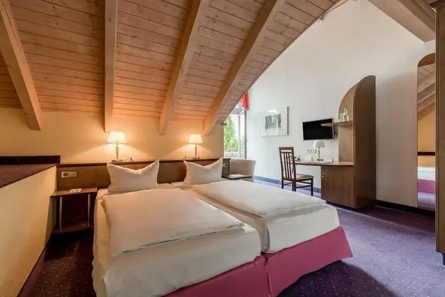 Superior Tek Büyük Yataklı Oda, Balkon